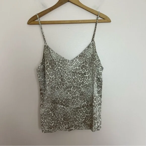 Rails Beige Paola Cheetah Print Satin Luxe Camisole Blouse Top Size Medium - Picture 2 of 5